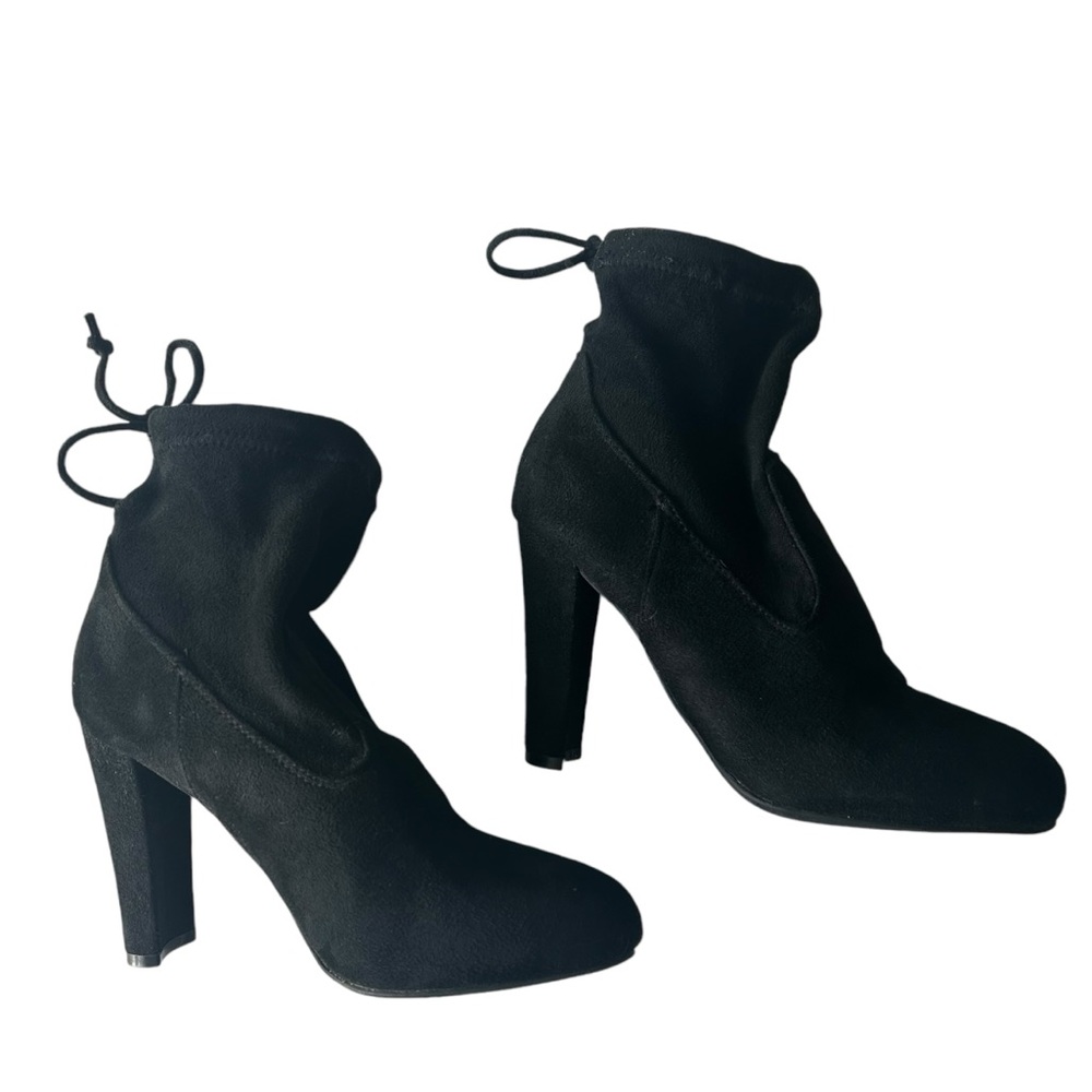 H&M Women’s Black Booties in size 6